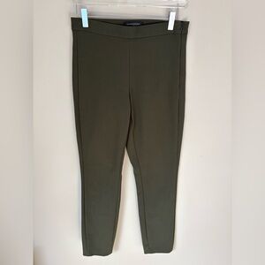 Banana Republic Factory Devon Fit Pants in Olive Green | Sz 2